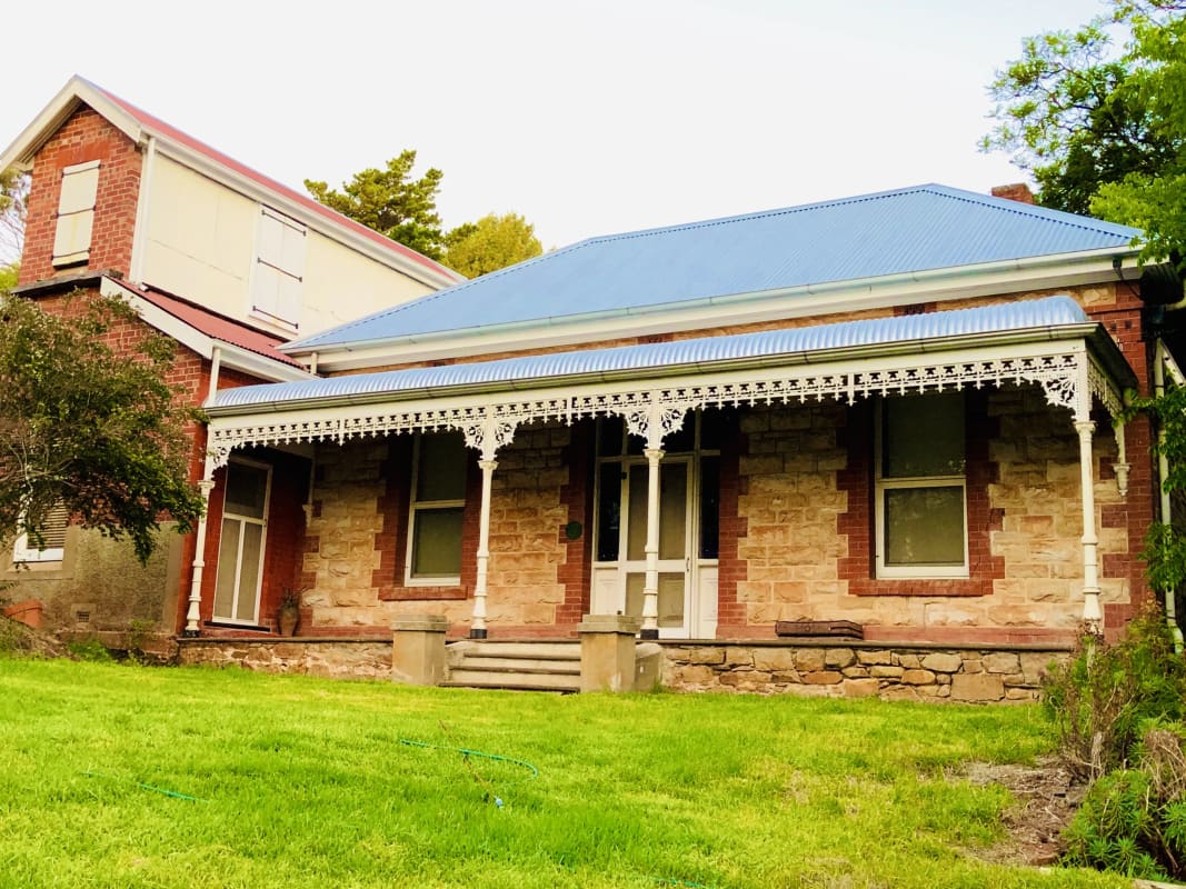 Room for Rent in Bellevue Heights, Adelaide 200,