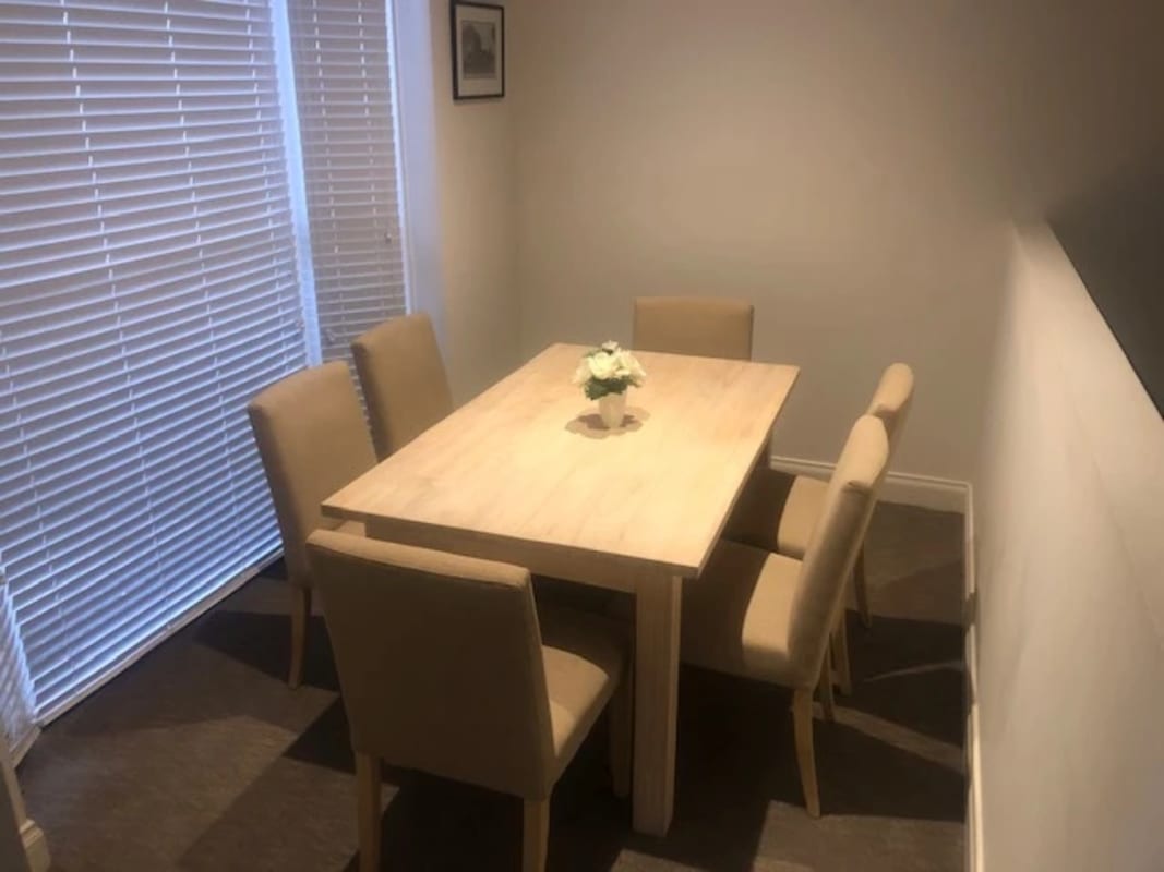 2 Rooms for Rent in Black Rock, Melbourne 350, Fu...