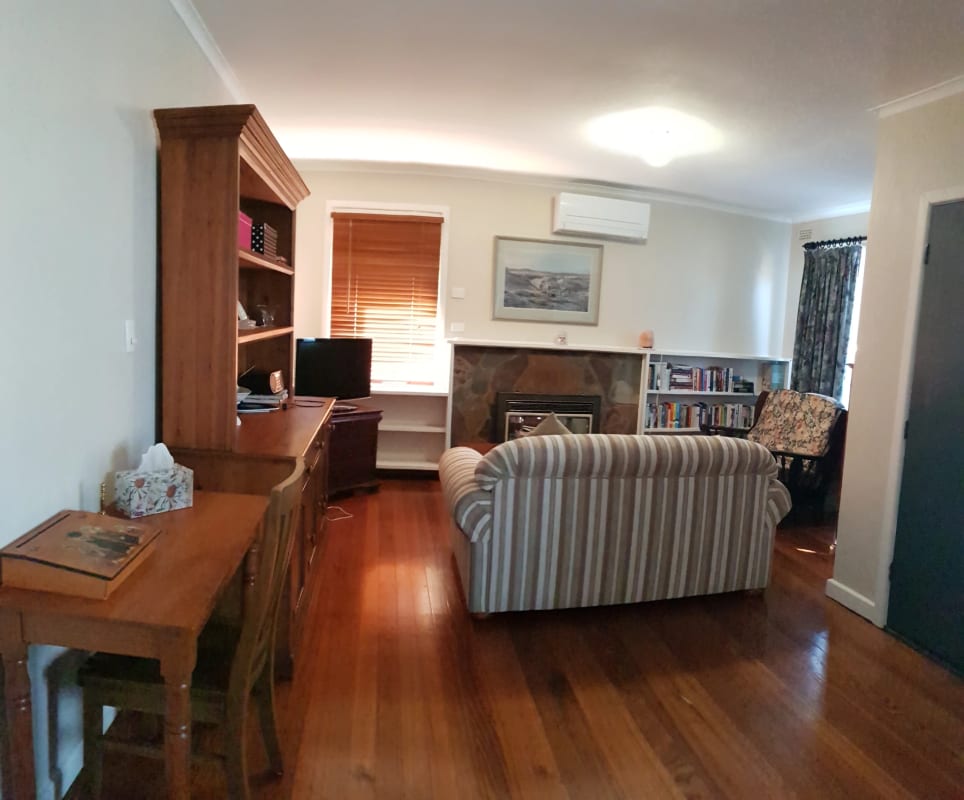 Room for Rent in Ivanhoe, Melbourne 210, Furnishe...