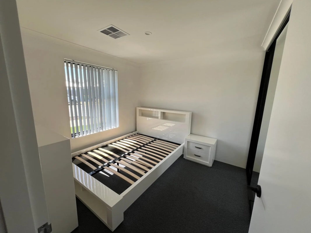 Room for Rent in Baldivis, Perth 225, Furnished,