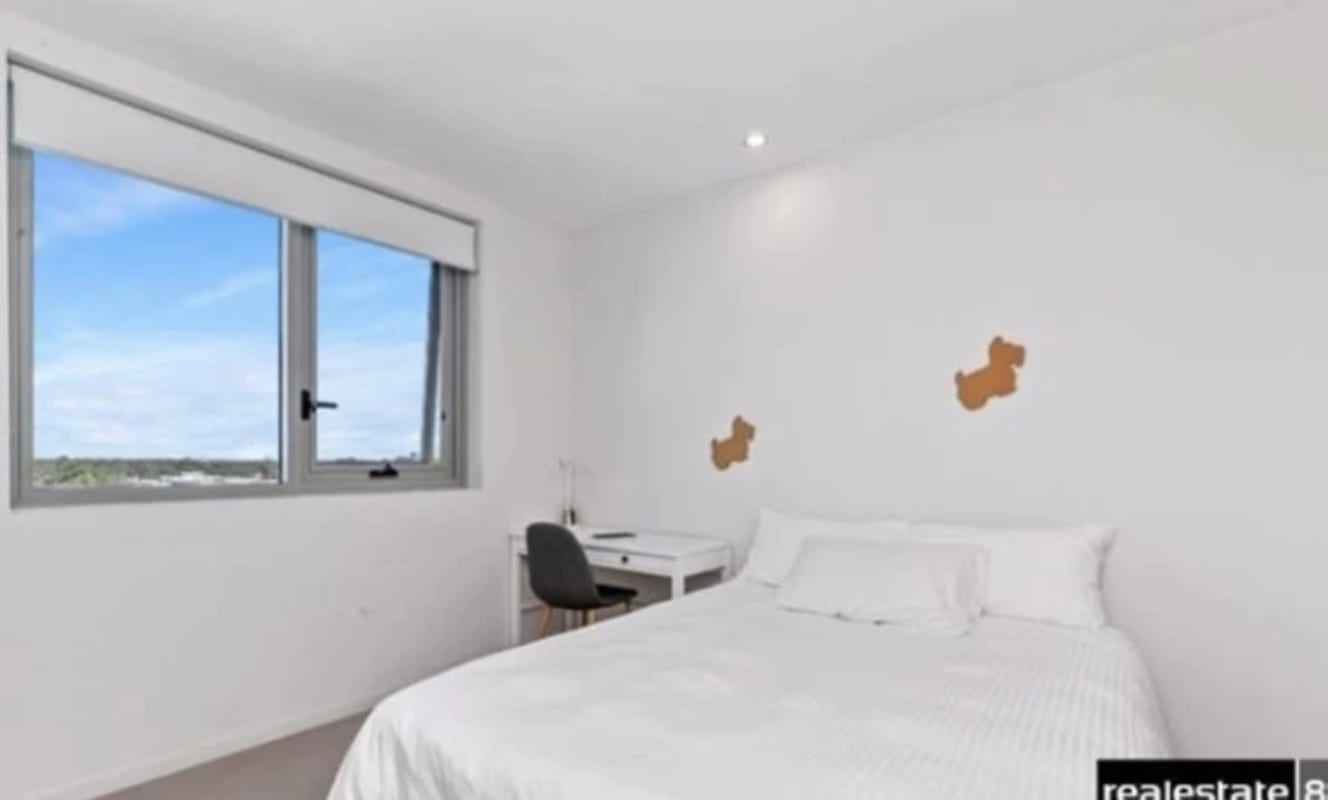 Room for Rent in West Perth, Perth 385, Furnished...