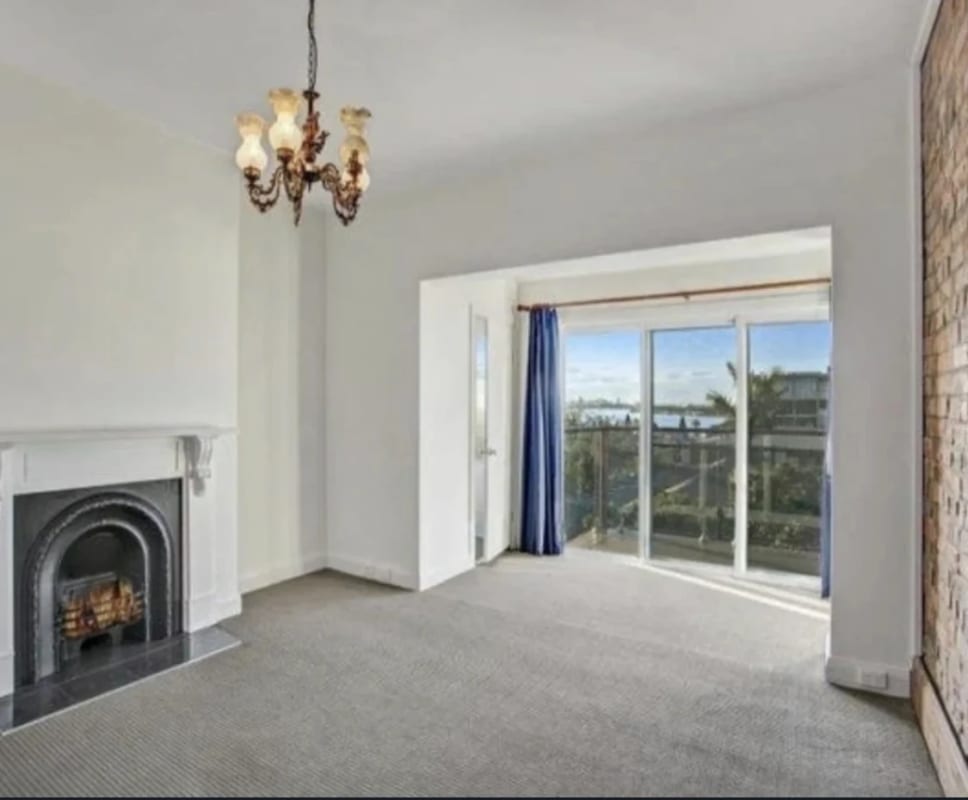 Room for Rent in Newcastle, Newcastle 320, Unfurn...