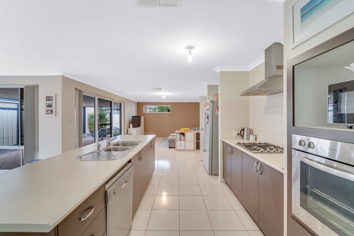 Room for Rent in Success, Perth 300, Unfurnished,...