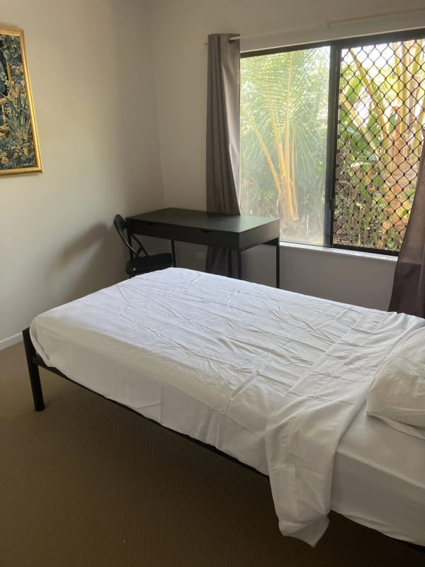 Room for Rent in Smithfield, Cairns 250, Furnishe...