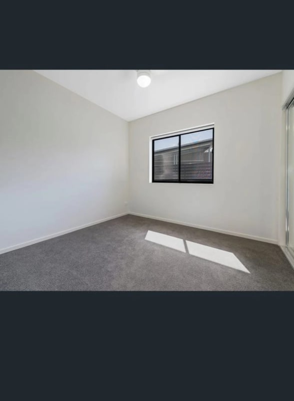 Room for Rent in Balmoral, Brisbane 325, Furnishe...