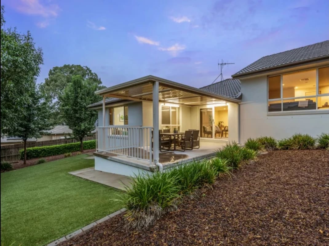 Room for Rent in Harrison, Canberra 220, Furnishe...