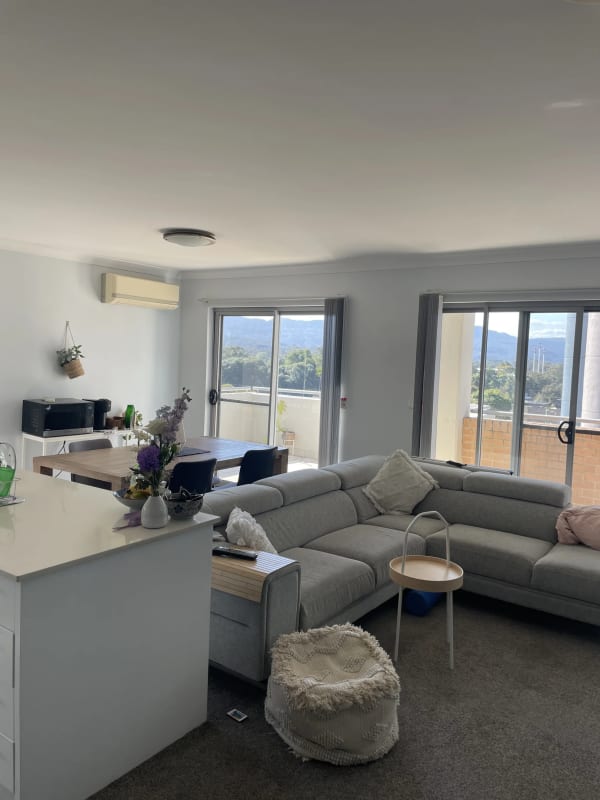 Room for Rent in Wollongong, Wollongong 220, Unfu...