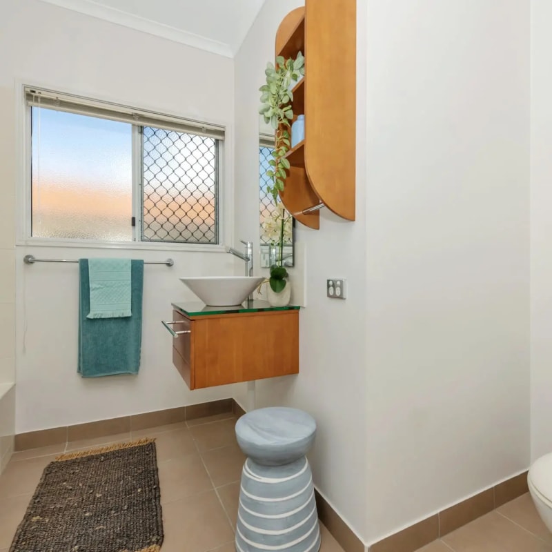 Shared Room for Rent in Kirwan, Townsville 200, U...