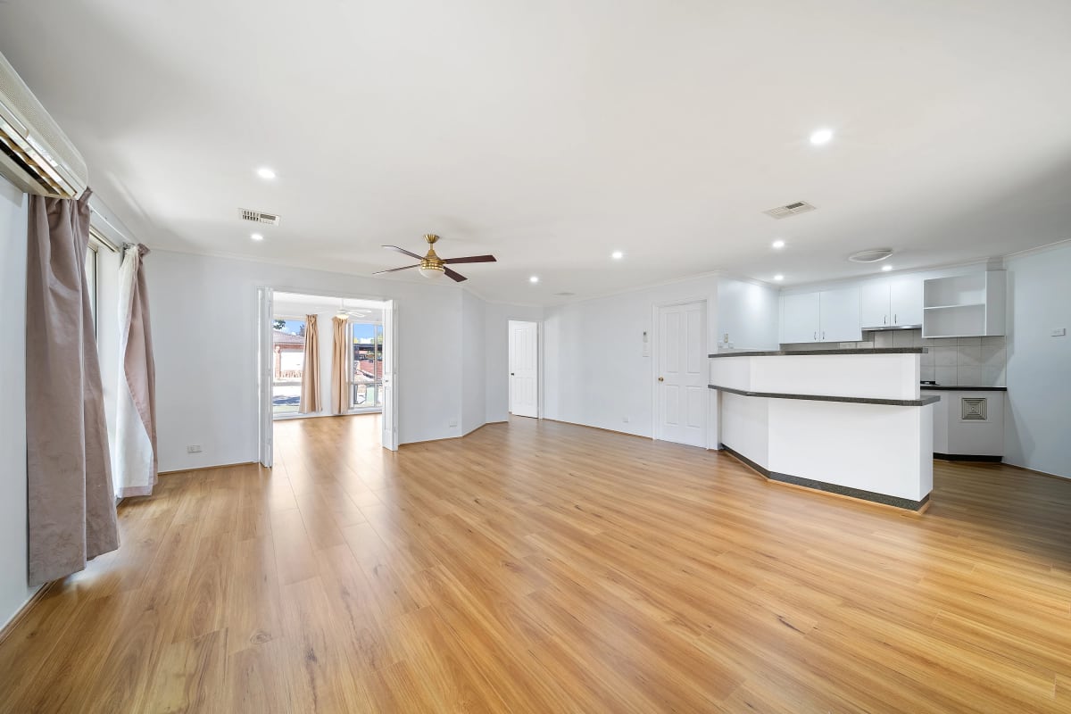 Whole Property for Rent in Dunlop, Canberra 2003...