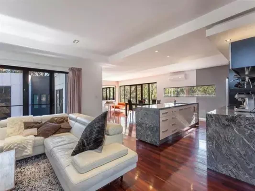 Room for Rent in Withcott, QLD 450, Furnished, En...