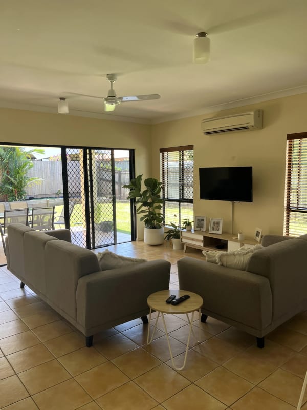 Room for Rent in Bentley Park, Cairns 250, Flexib...