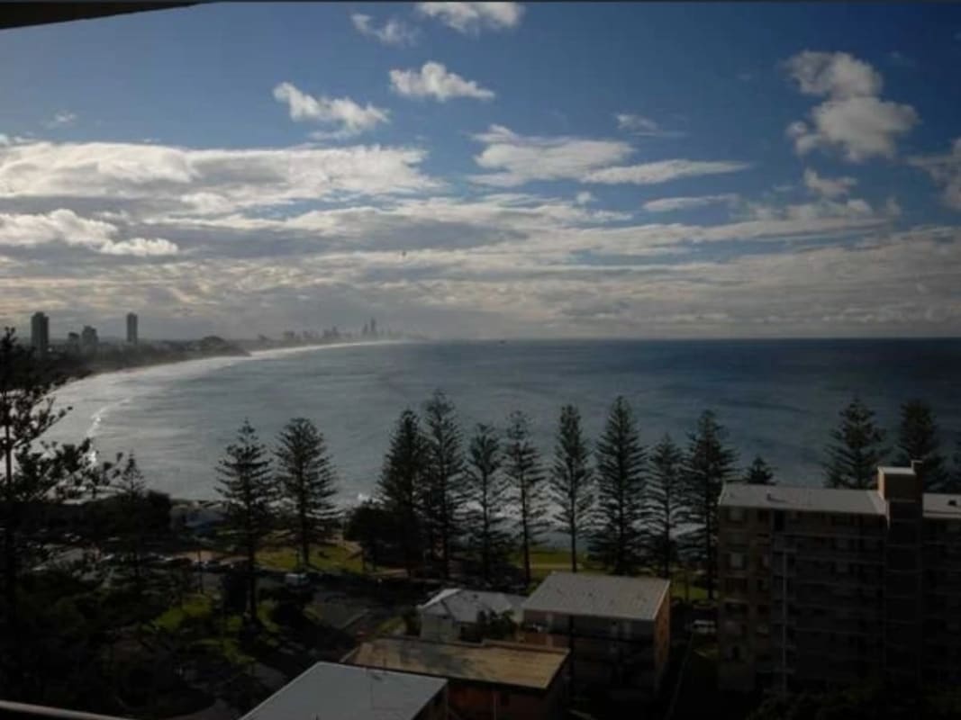 Room for Rent in Burleigh Heads, Gold Coast 435,