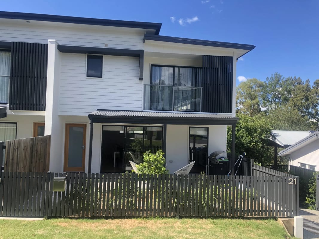 Room for Rent in Camp Hill, Brisbane 200, Unfurni...