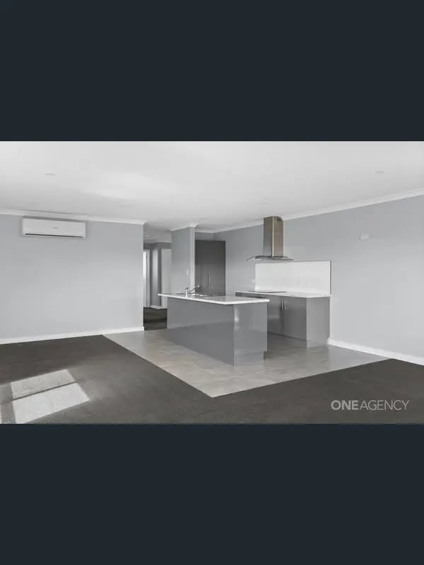 Room for Rent in Longford, TAS 235, Flexible with...