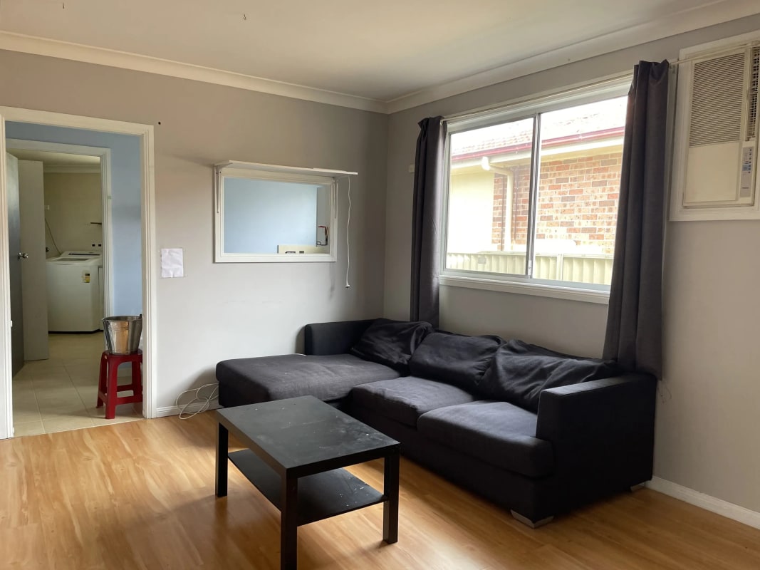 Granny Flat for Rent in Mount Pritchard, Sydney 2...