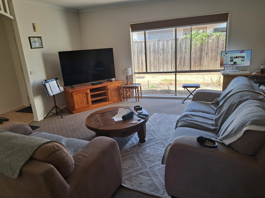 Room for Rent in Shepparton, VIC 240, Furnished,