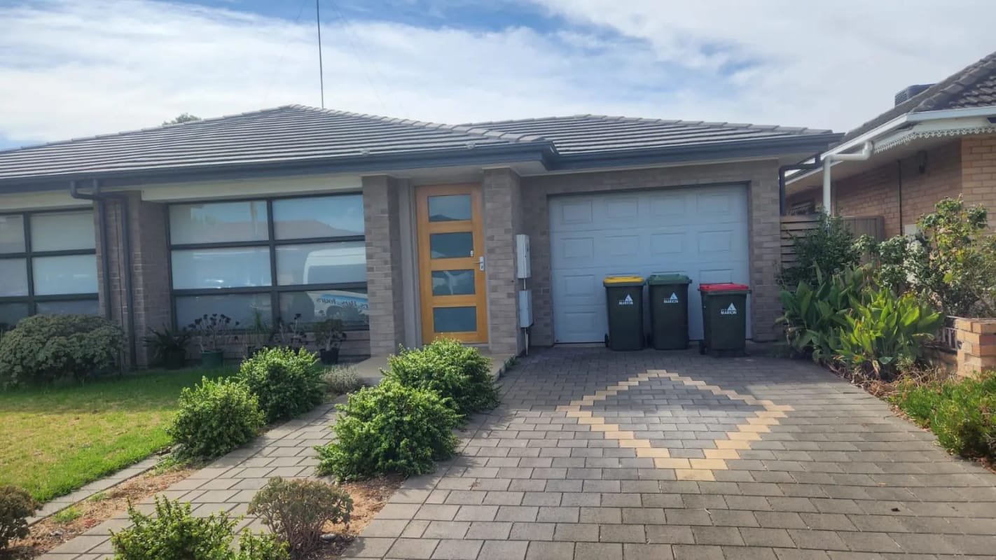 Room for Rent in South Plympton, Adelaide 225, Fu...