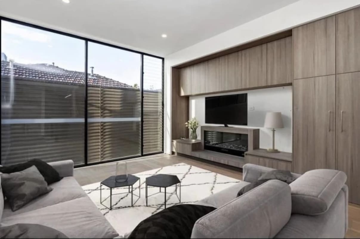 Whole Property for Rent in Balaclava, Melbourne 6...