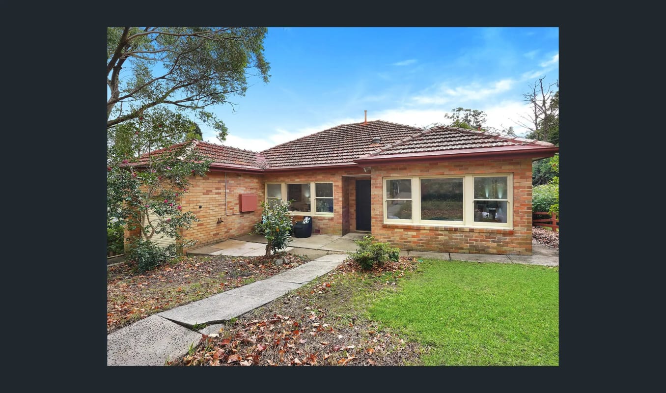 Room for Rent in Lindfield, Sydney 250, Furnished...