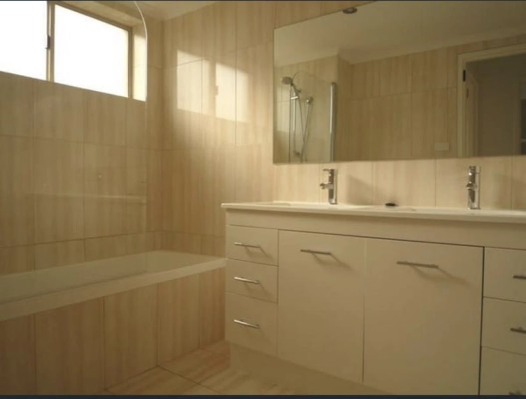 Room for Rent in Alderley, Brisbane 240, Furnishe...