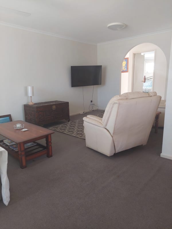Student for Rent in Avoca, QLD 200,...
