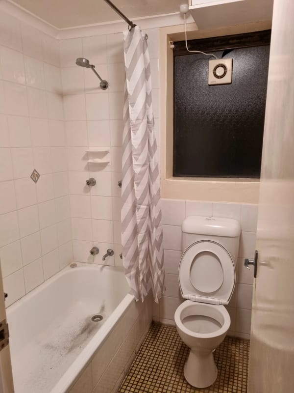 Room for Rent in Hawker, Canberra 260, Flexible w...