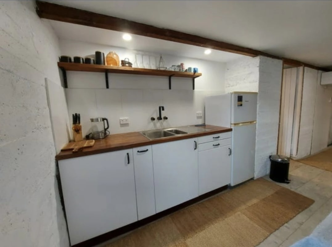 Room for Rent in Lennox Head, NSW 275, Unfurnishe...