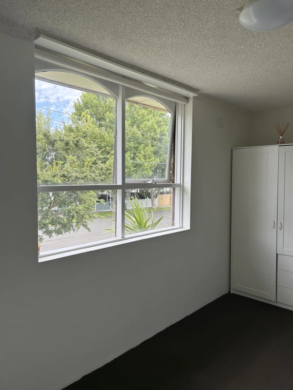 Room for Rent in Seddon, Melbourne 206, Unfurnish...