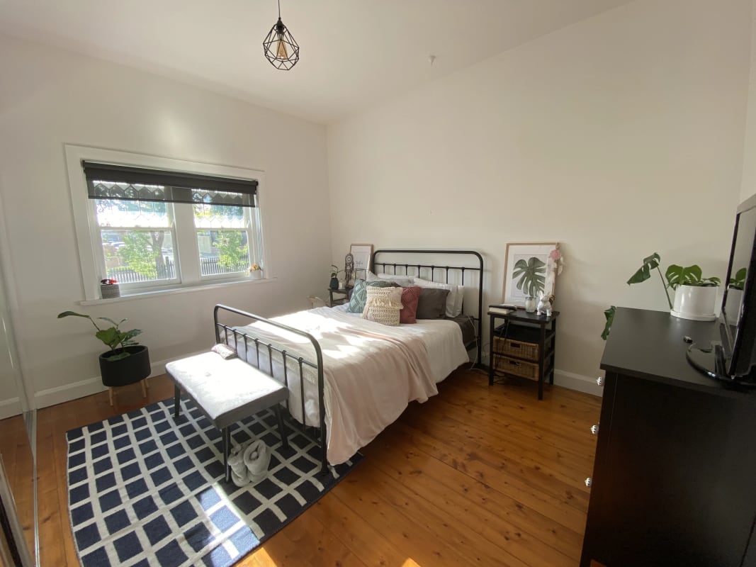 Room for Rent in Shannon Avenue, Newtown, Geelong