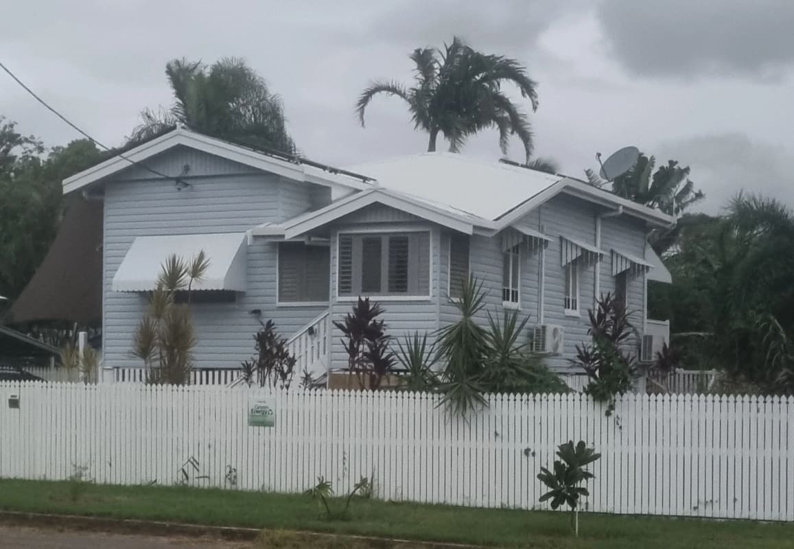 Room for Rent in West End, Townsville 260, Furnis...