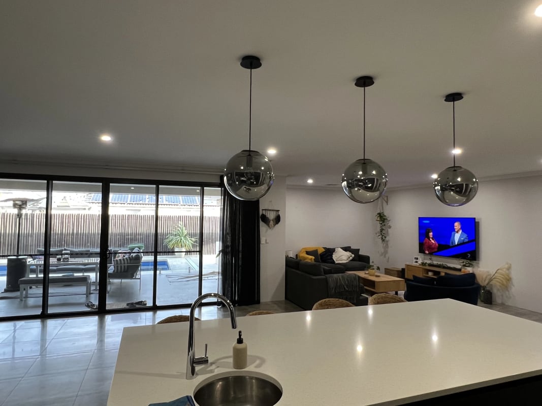 2 Rooms for Rent in Munster, Perth 260, Furnished...