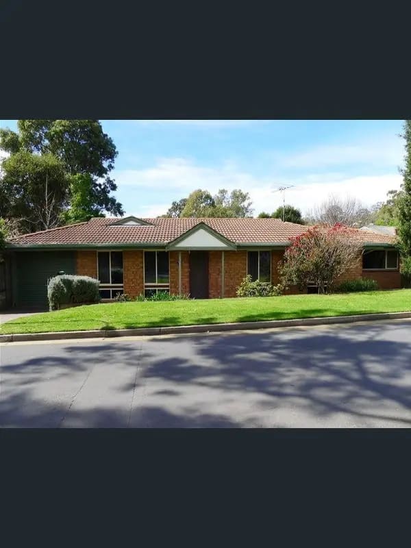 Room for Rent in Darlington, Adelaide 175, Unfurn...