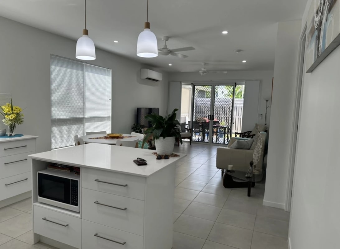 Room for Rent in West End, Townsville 260, Unfurn...