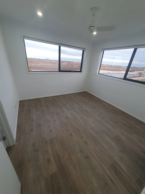 Room for Rent in Truganina, Melbourne 200, Unfurn...