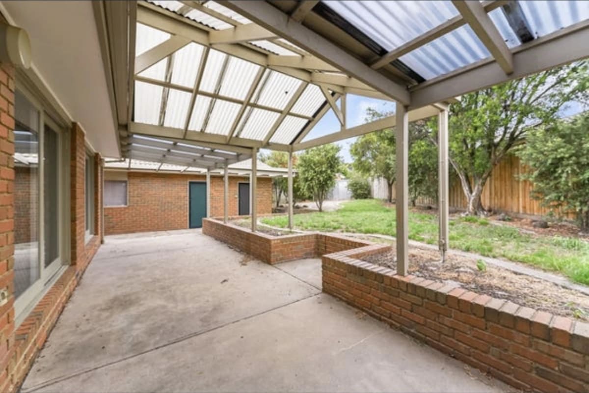Room for Rent in Hampton Park, Melbourne 175, Fle...