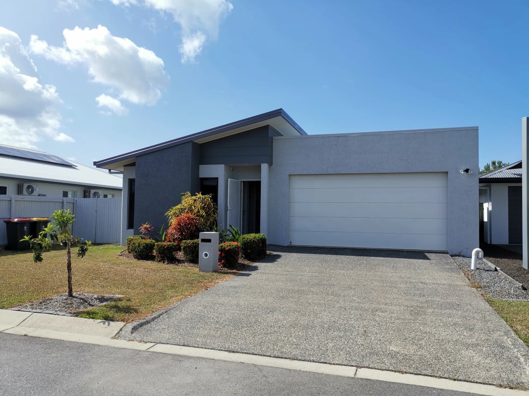 Room for Rent in Smithfield, Cairns 220, Unfurnis...