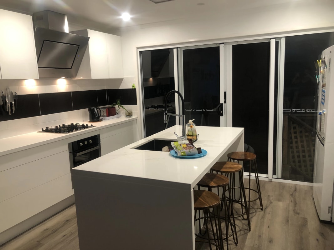 Room for Rent in Camira, Brisbane 290, Furnished,...