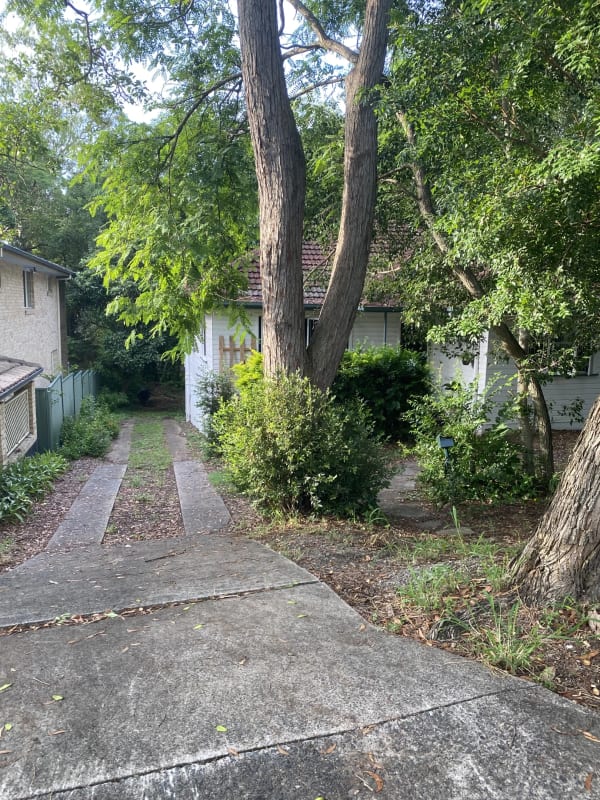 Room for Rent in Saint Lucia, Brisbane 225, Furni...