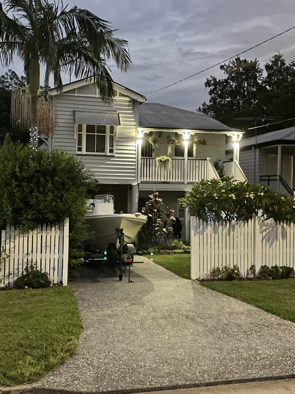 Granny Flat for Rent in Oxley, Brisbane 290, Unfu...