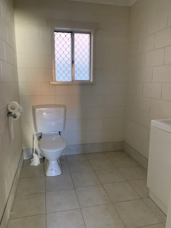 Granny Flat for Rent in Queanbeyan, Canberra 380,...