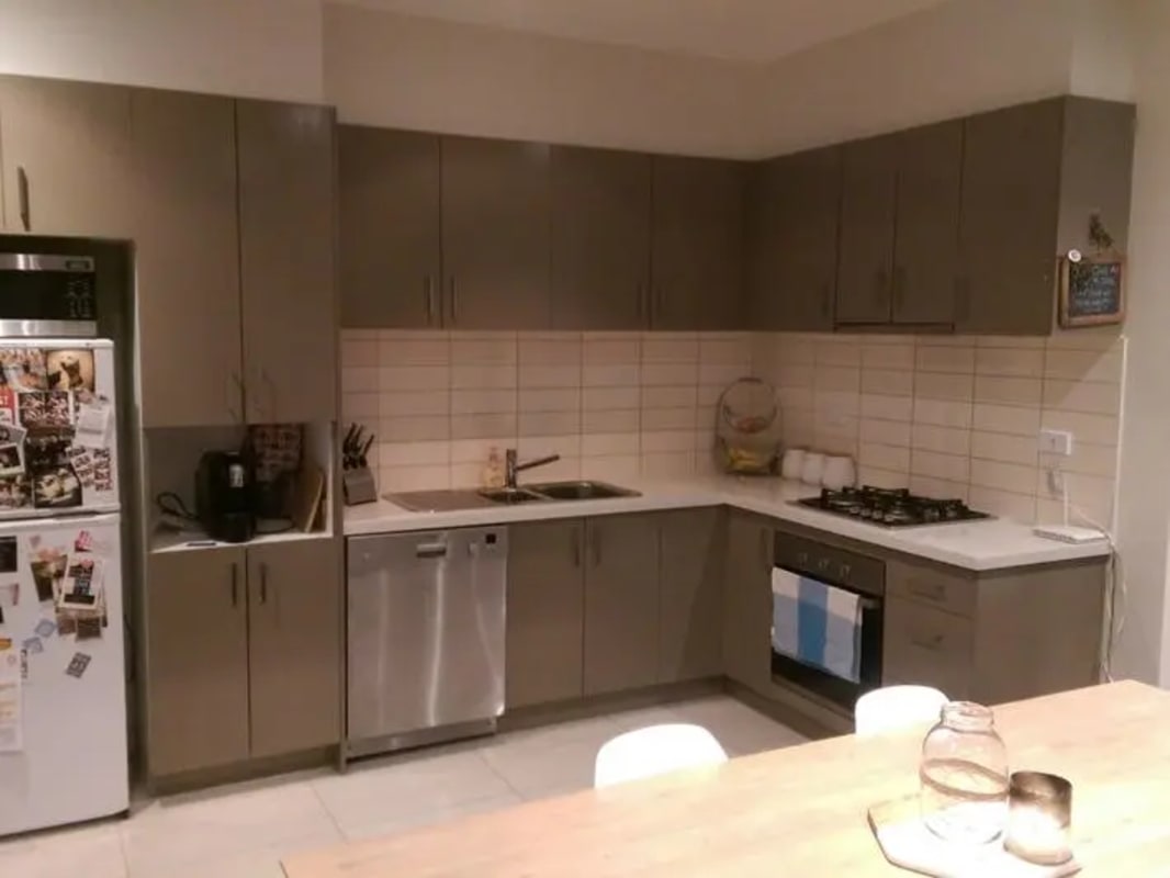 Room for Rent in Thornbury, Melbourne 666, Unfurn...