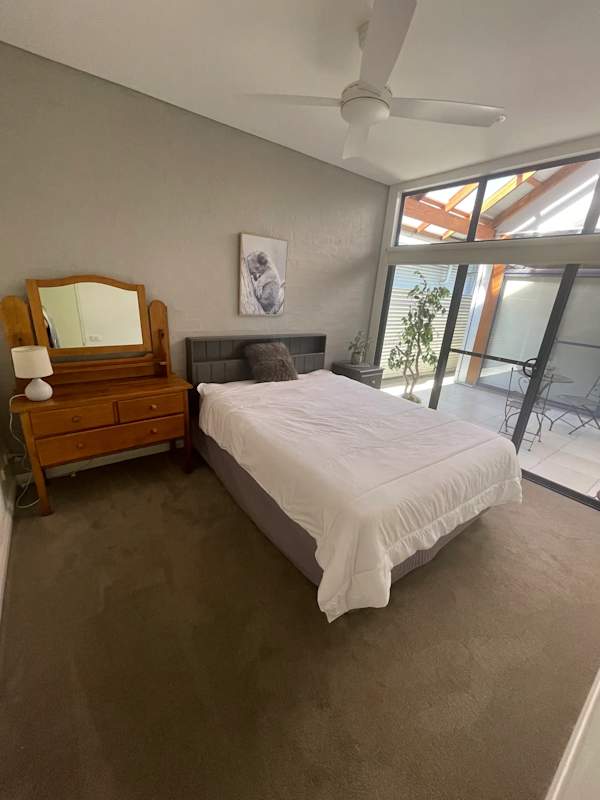 Room for Rent in Griffith, NSW | $300, Furnished, Sh... | Flatmates.com.au