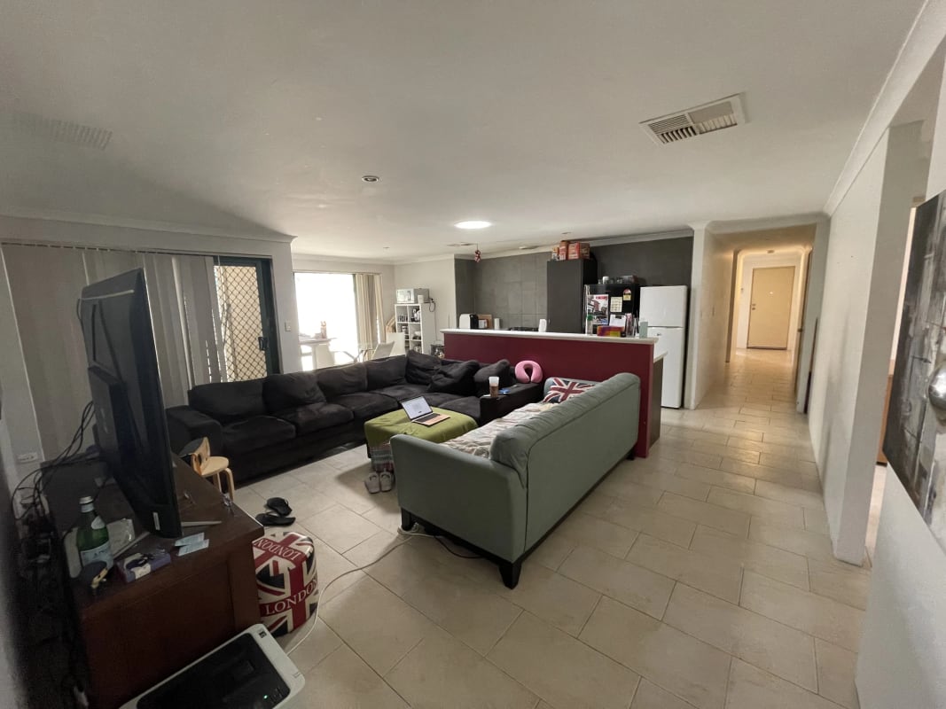 Room for Rent in Carlisle, Perth 250, Furnished,