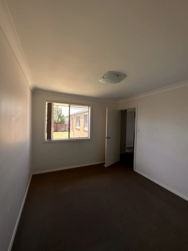 Room for Rent in Rutherford, NSW 200, Unfurnished...