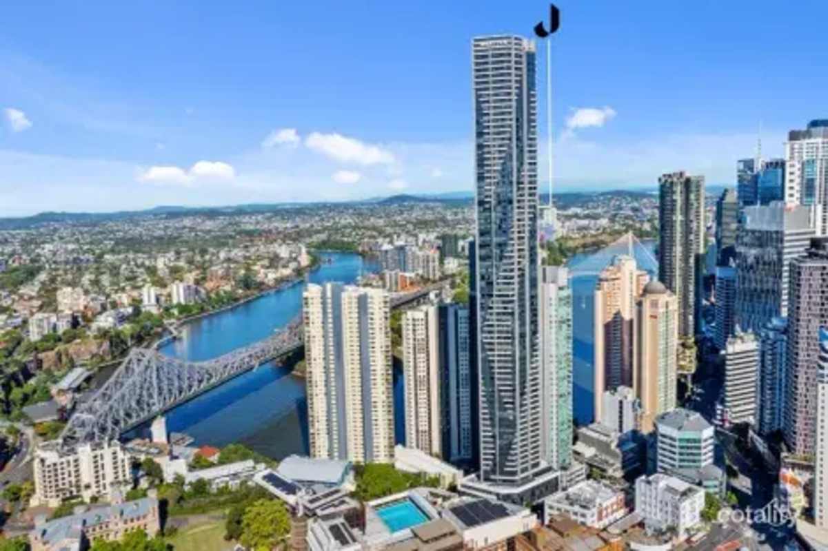 Room for Rent in Brisbane City, Brisbane | $445, Fur... | Flatmates.com.au