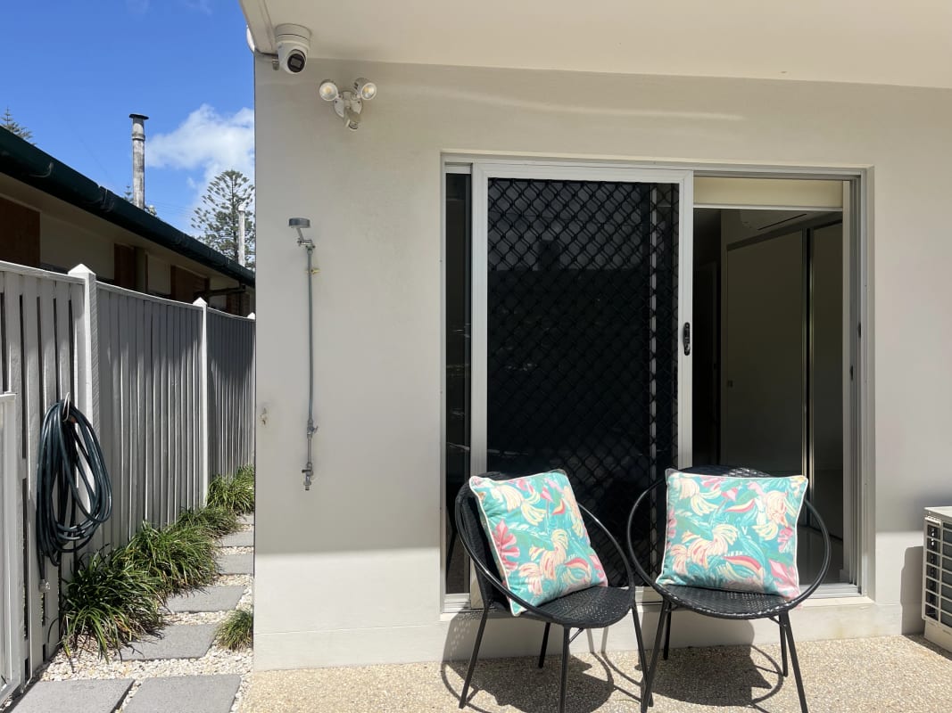 Granny Flat for Rent in Mermaid Beach, Gold Coast