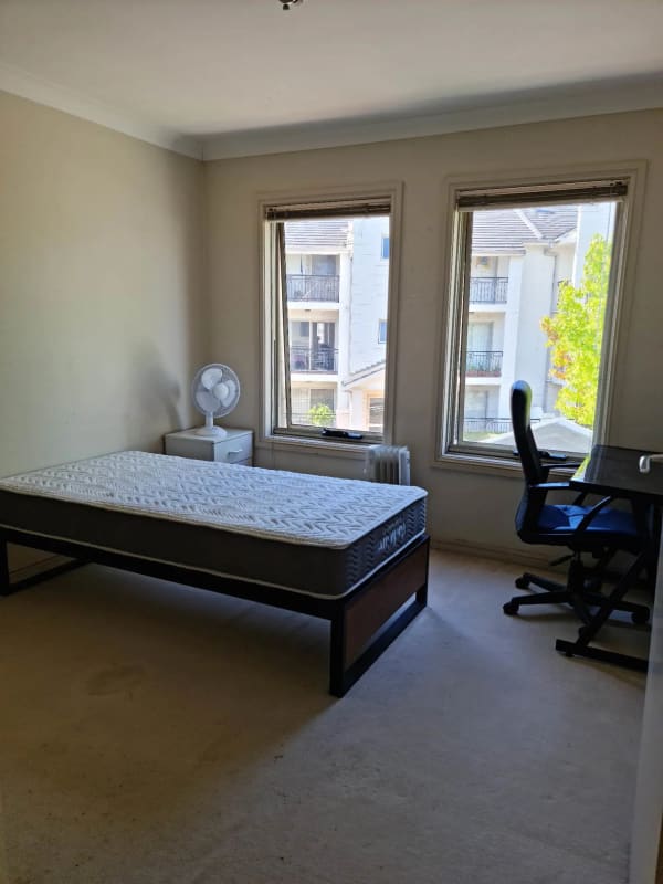 Room for Rent in Marsfield, Sydney 300, Furnished...