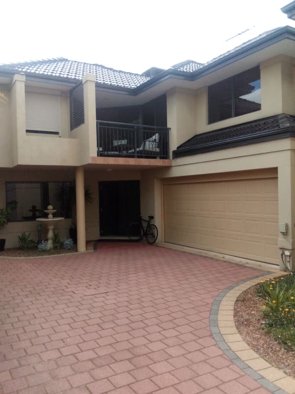 Room for Rent in Como, Perth 300, Furnished, Shar...