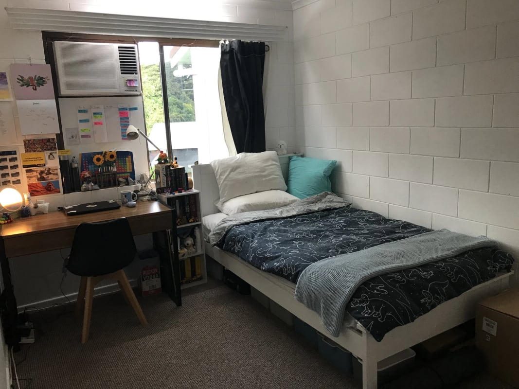 Room for Rent in Railway Estate, Townsville 140,