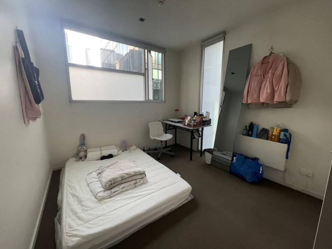 One Bed Flat for Rent in Melbourne, Melbourne 350...